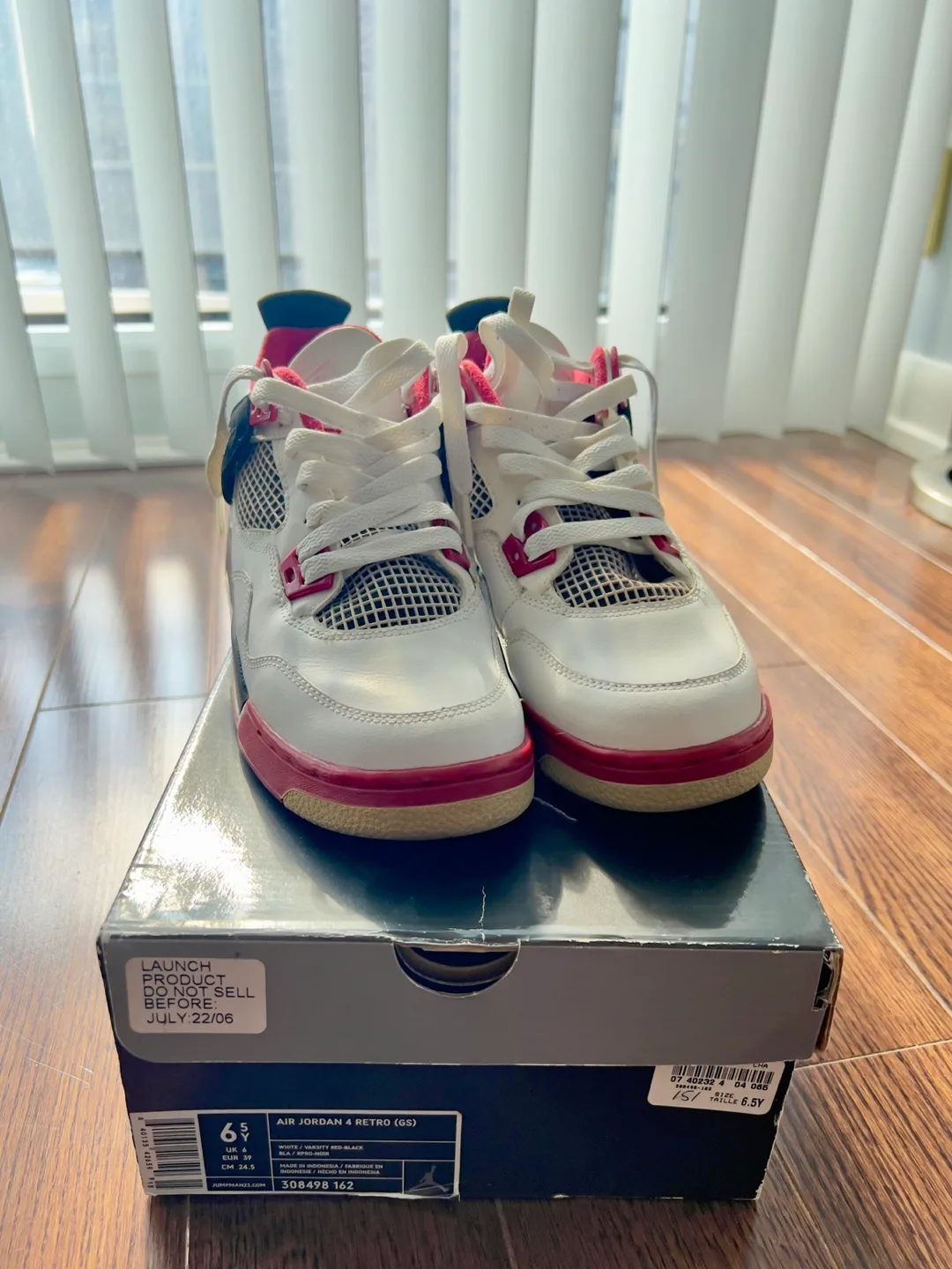 Air Jordan 4 Retro Mars Blackmon (GS) Size 6.5Y or 8 W