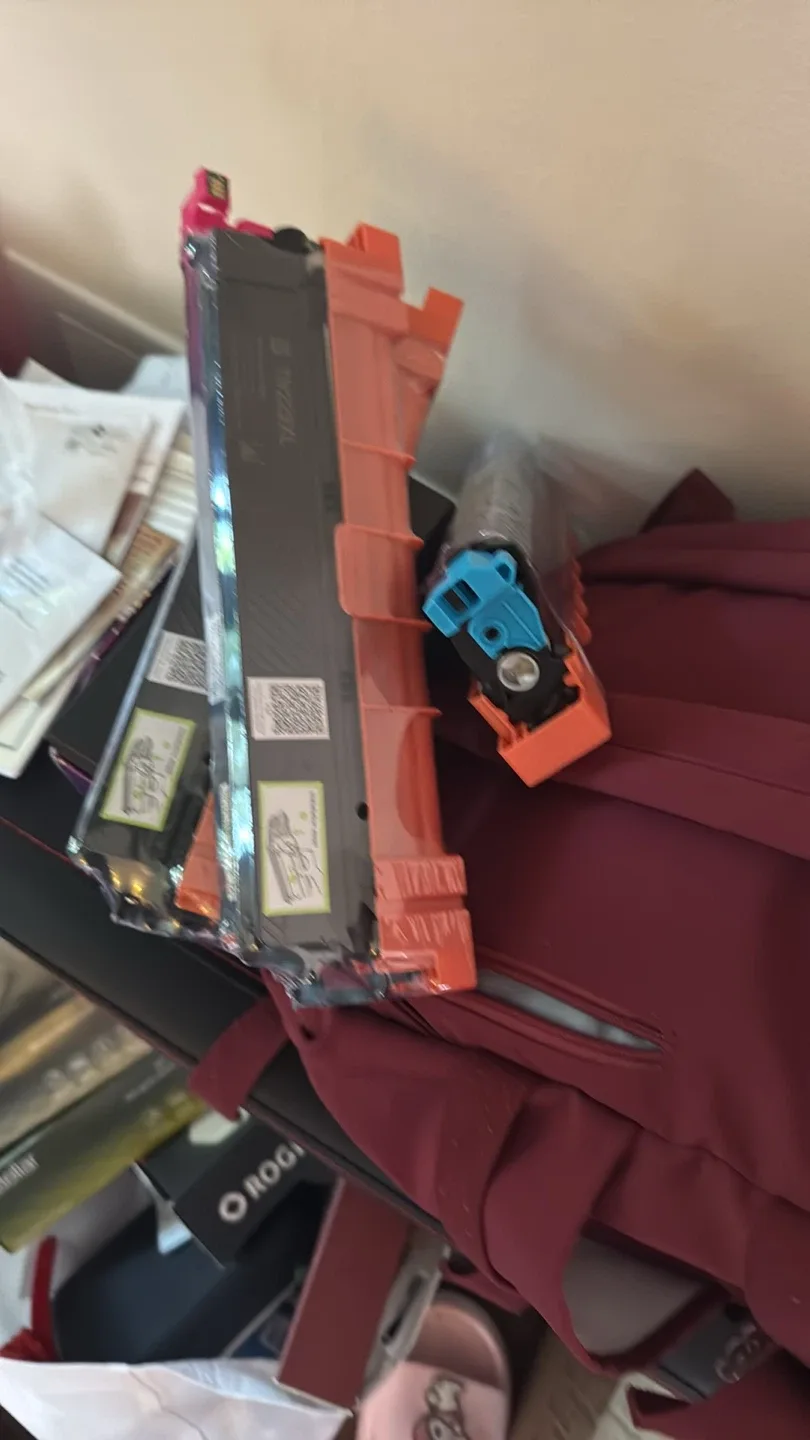 Ricoh Toner Cartridge Set - New image indicator(2)