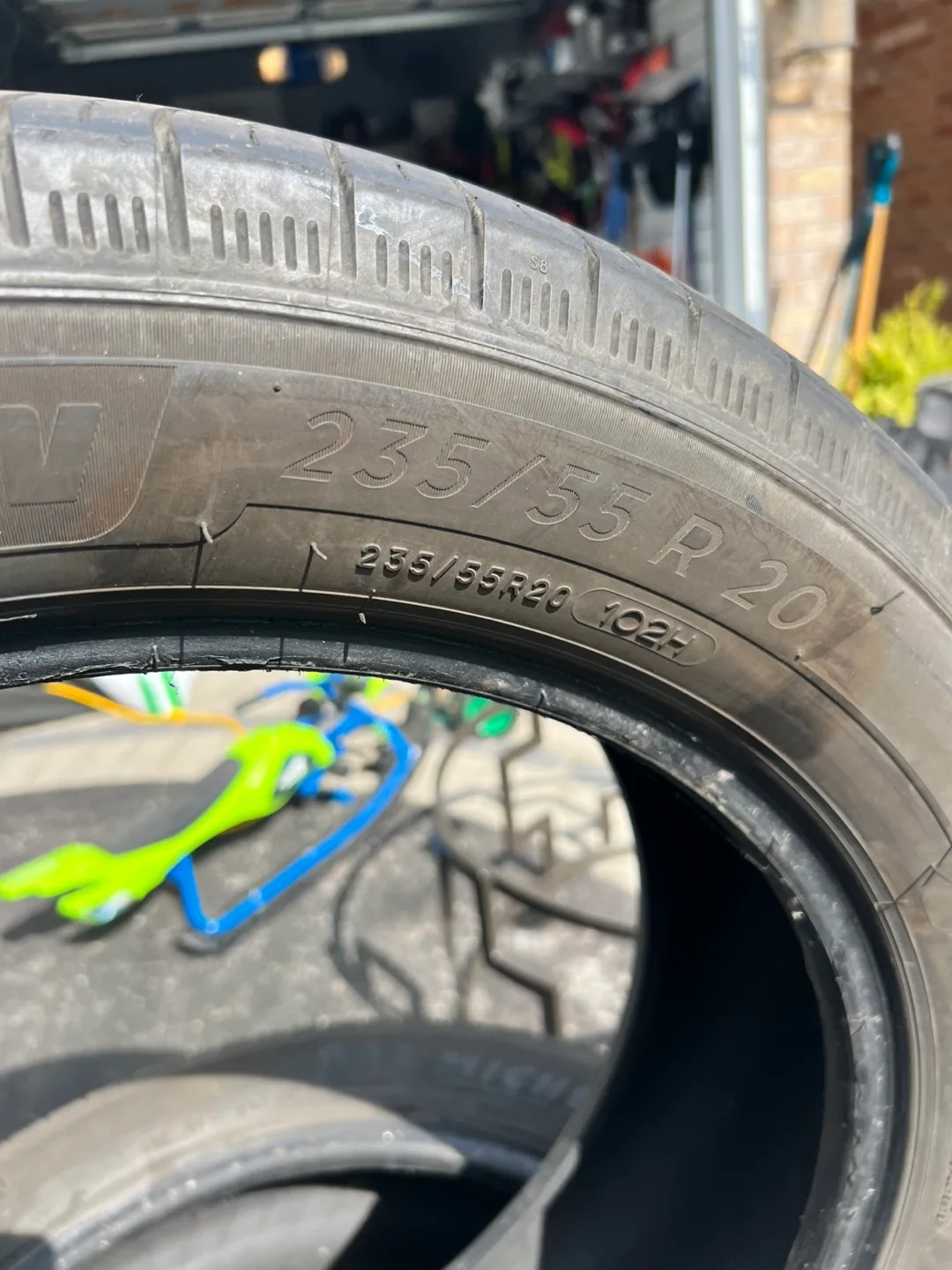 Michelin Primacy Tour A/S 235/55R20 Tires image indicator(3)