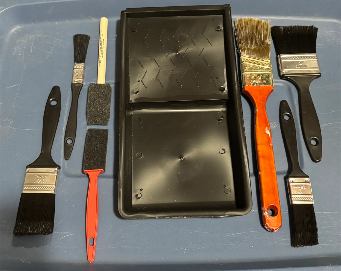 Painting Supplies Bundle image indicator(2)