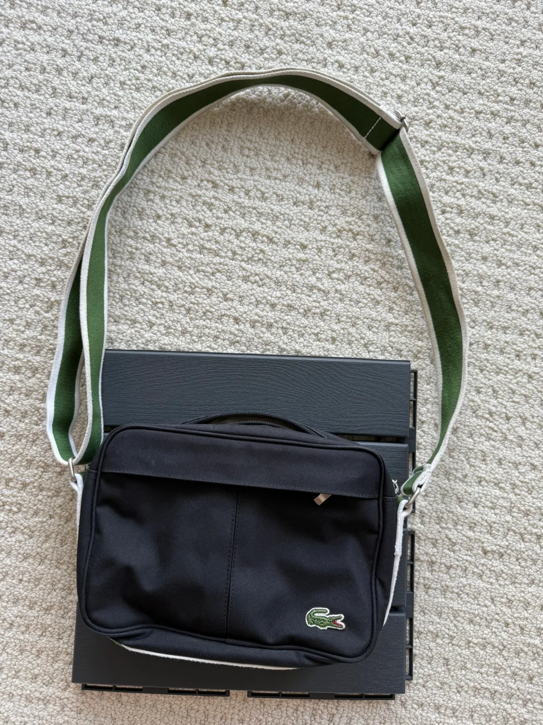 Lacoste Horizonal Shoulder Camera Bag Vintage L71 Casual 22 thumbnail