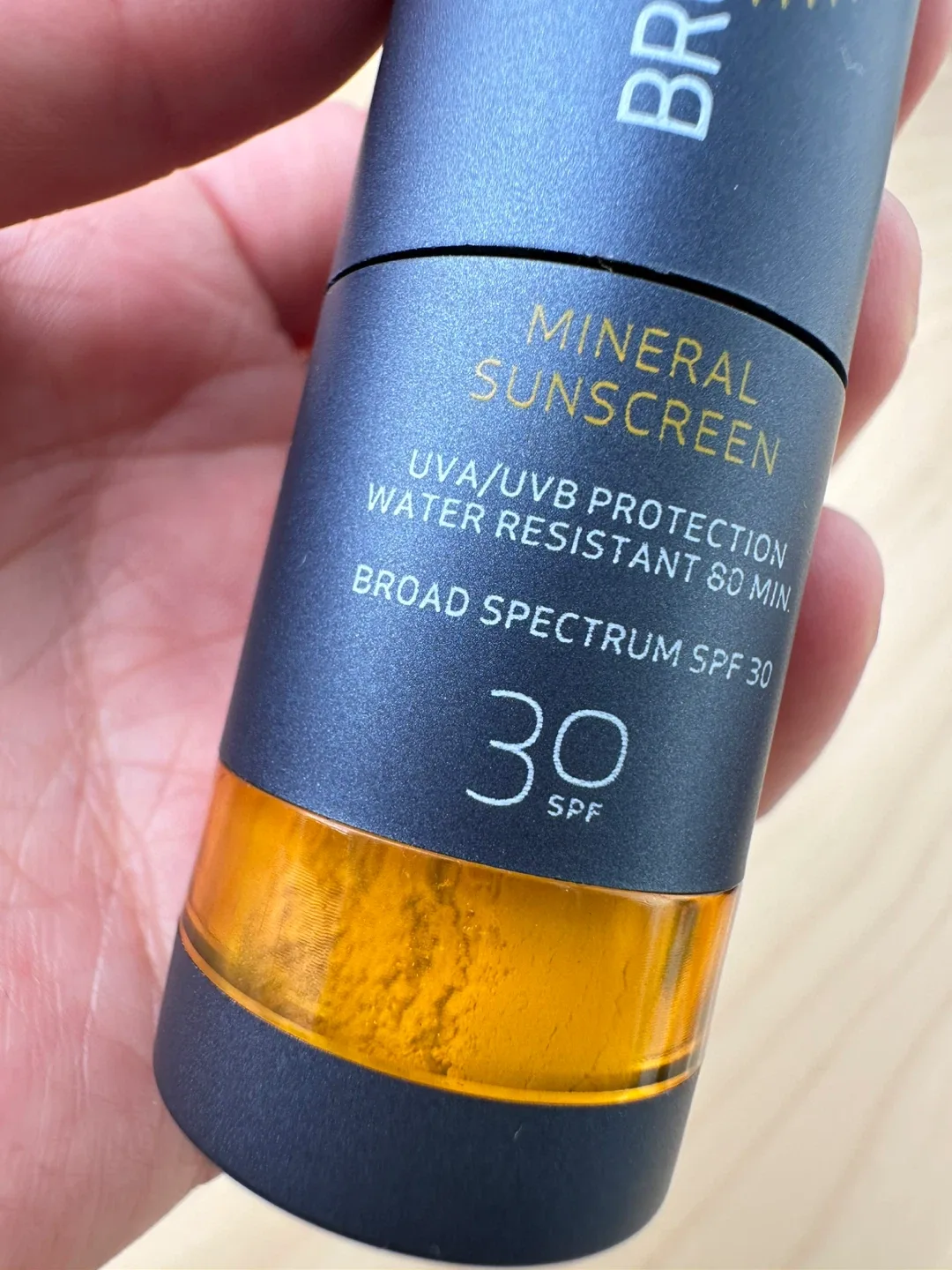 Brush On Block Mineral Sunscreen powder image indicator(2)