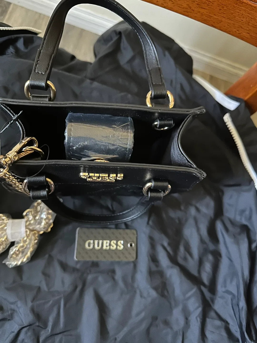 Guess Black Quilted Handbag image indicator(2)