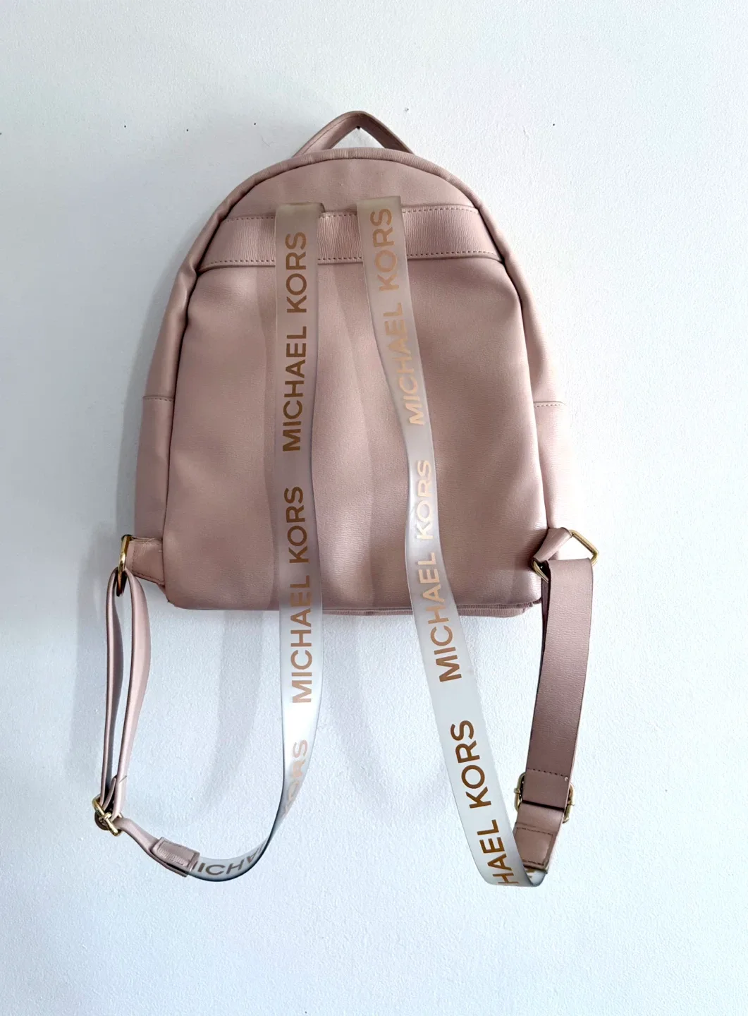 Michael Kors logo Backpack - Blush Pink ‼️final sale ‼️ image indicator(2)