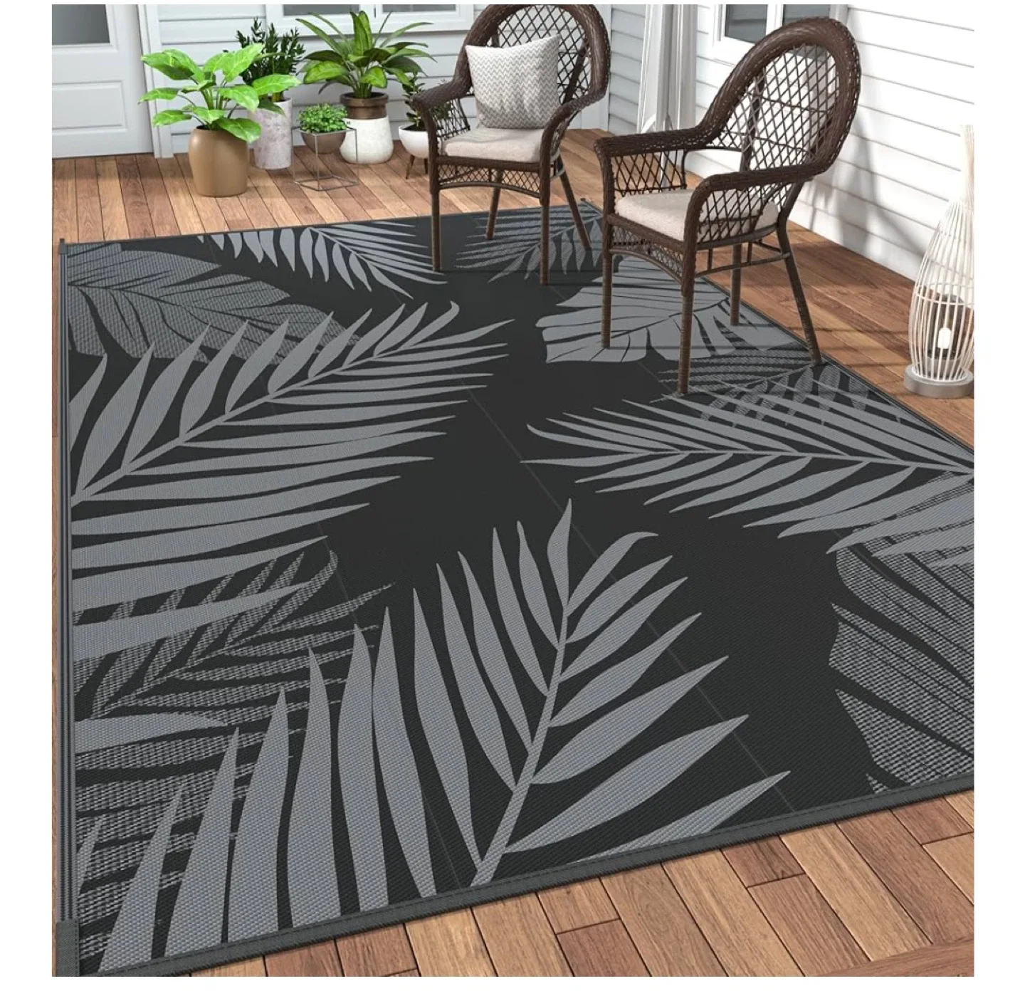 6'x9' Outdoor Rug - Black & Grey Palm Leaf Design thumbnail