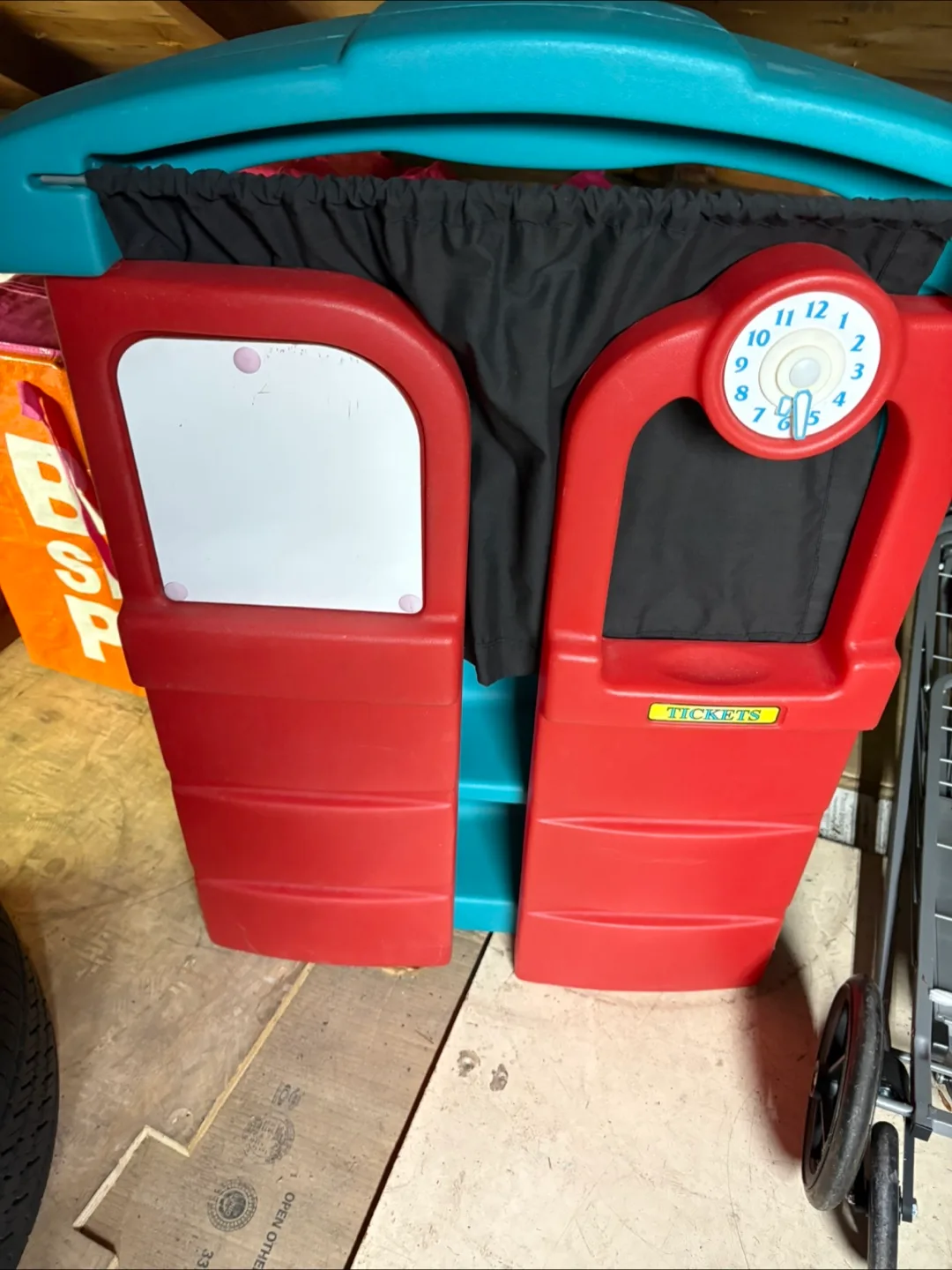 Step 2 puppet stand/theatre image indicator(2)