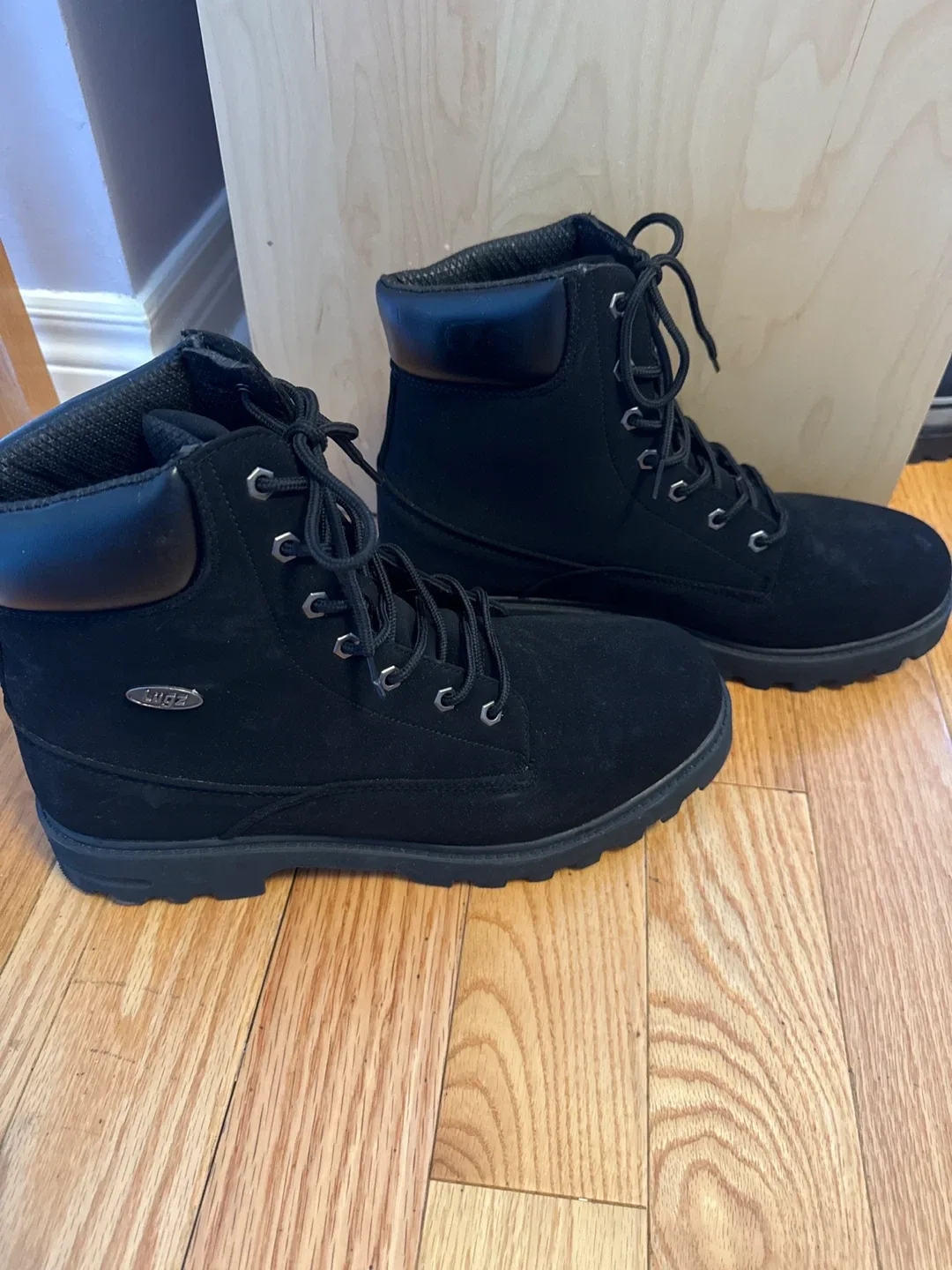 New Lugz Men’s Size 13 Black Winter Boots image indicator(2)