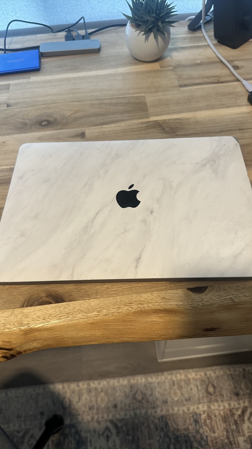 MacBook Pro 13-inch
