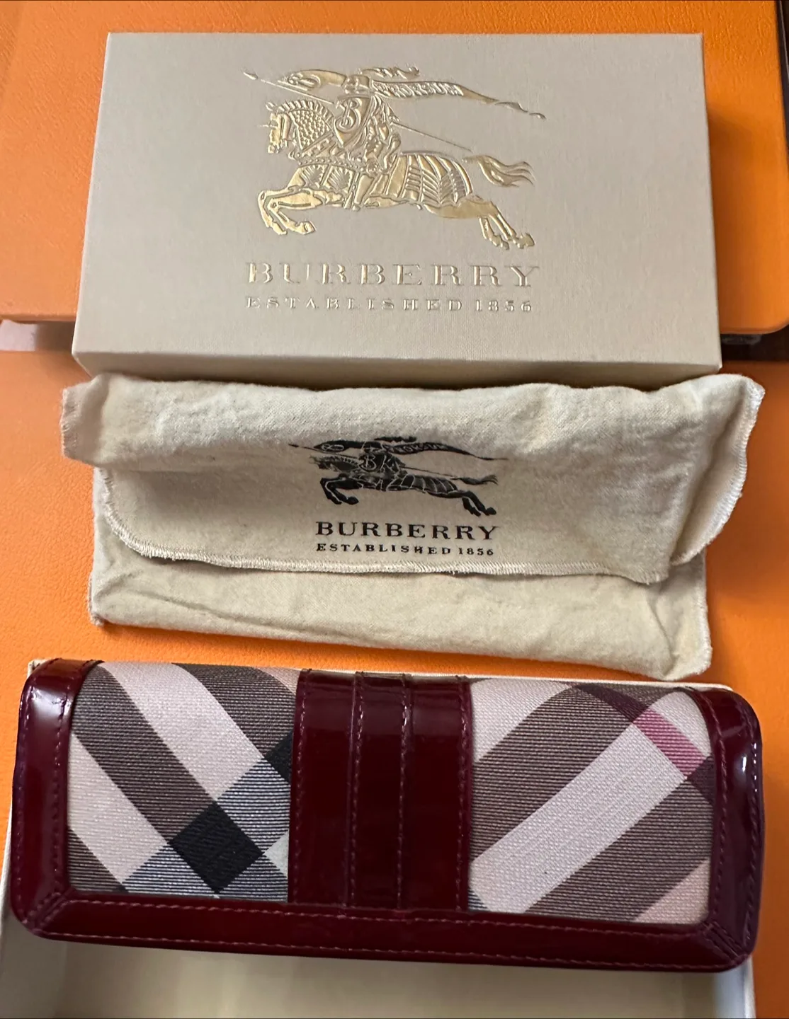 Burberry Wallet with Box & Dust Bag (Authentic) thumbnail