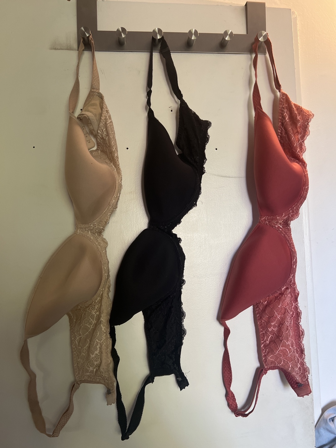 Bras - Beige, Black, Red