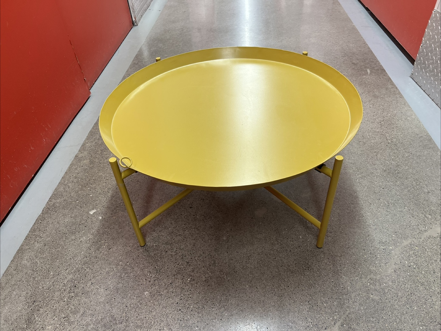 IKEA Yellow Round Metal Tray Coffee Table - photo 3
