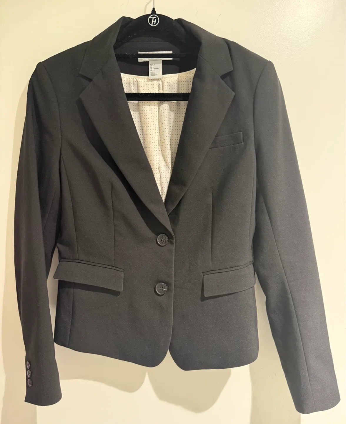 H&M Black Blazer - Size 6 thumbnail