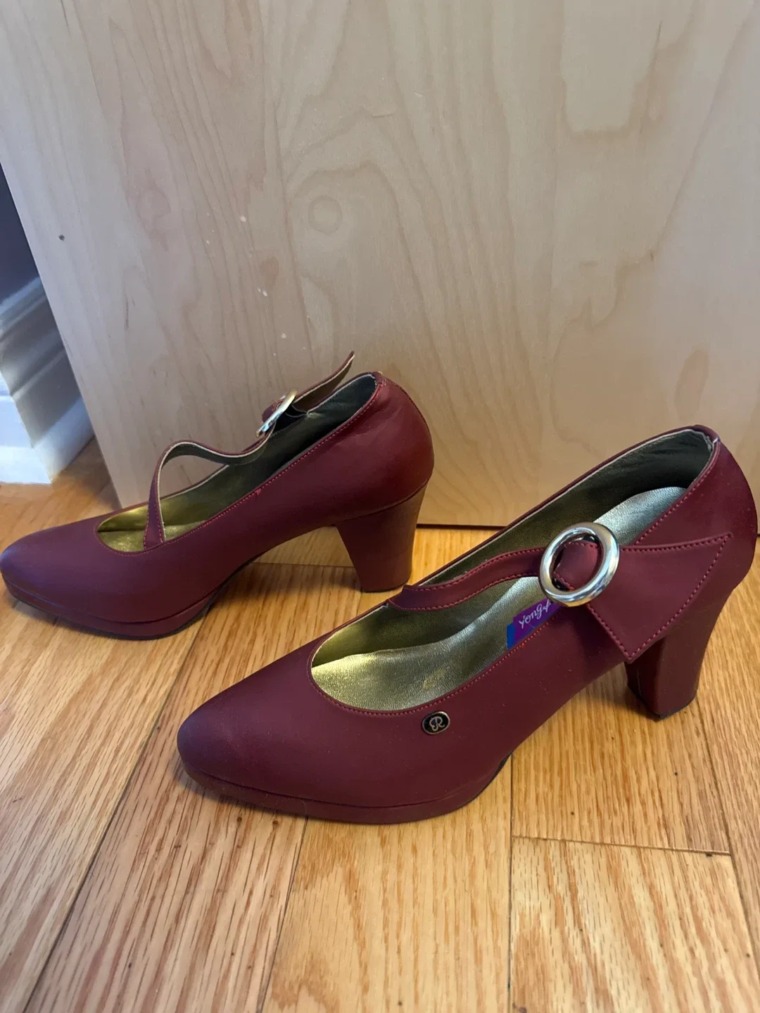 Brand New Women’s Size 7.5/8 Maroon Heels (Runs Small) image indicator(3)