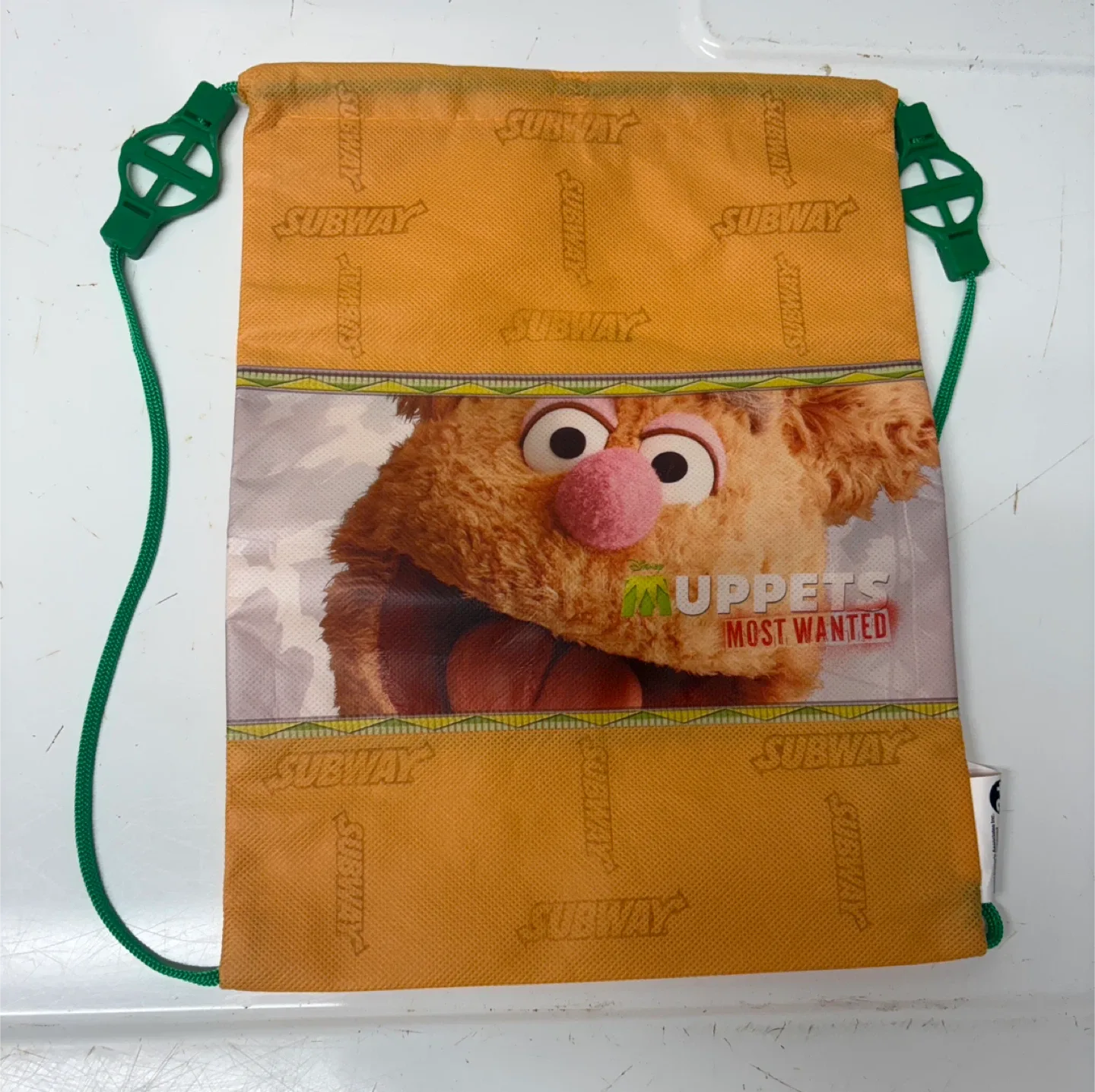 Muppets Most Wanted Subway Drawstring Bag image indicator(6)
