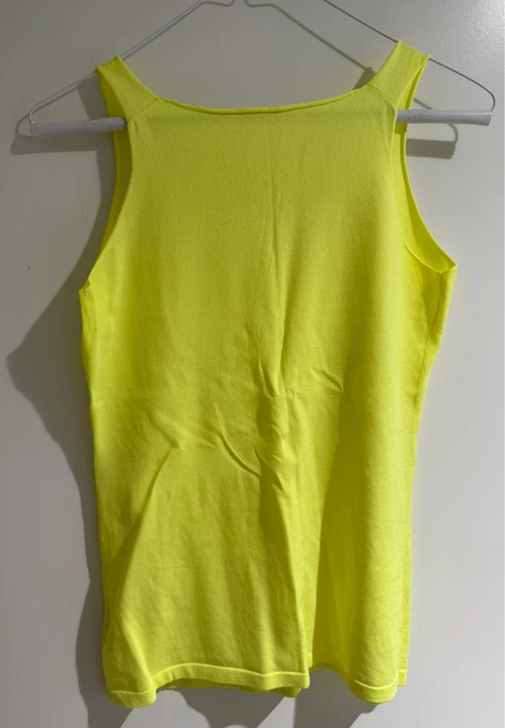 Yellow Sleeveless Tank Top image indicator(2)