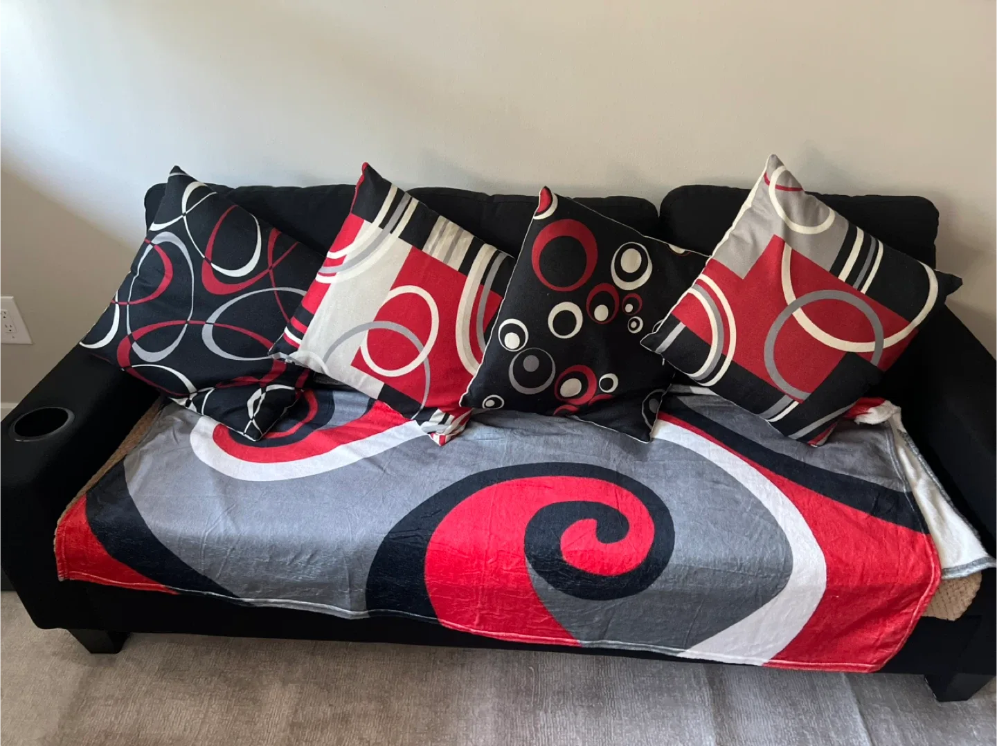 Black 3 seats Sofa with Pillows & Throw, curtains image indicator(3)