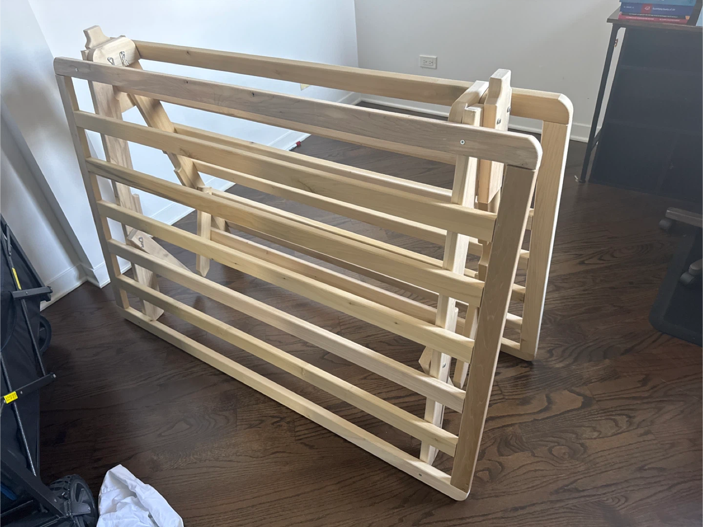 Solid Wood Bed Frame - Queen - photo 2
