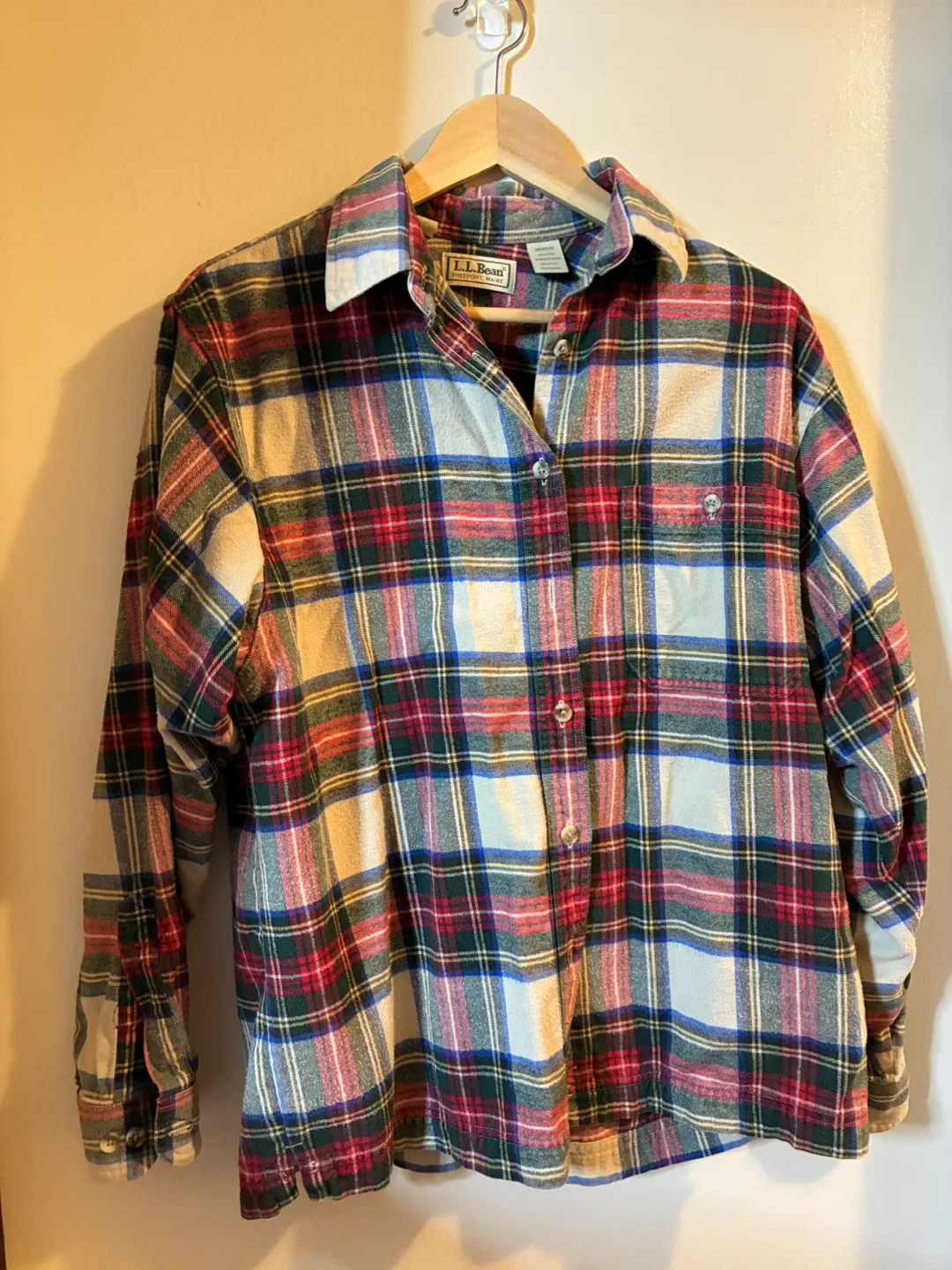L.L.Bean Women's Plaid Flannel Shirt - Size Medium thumbnail