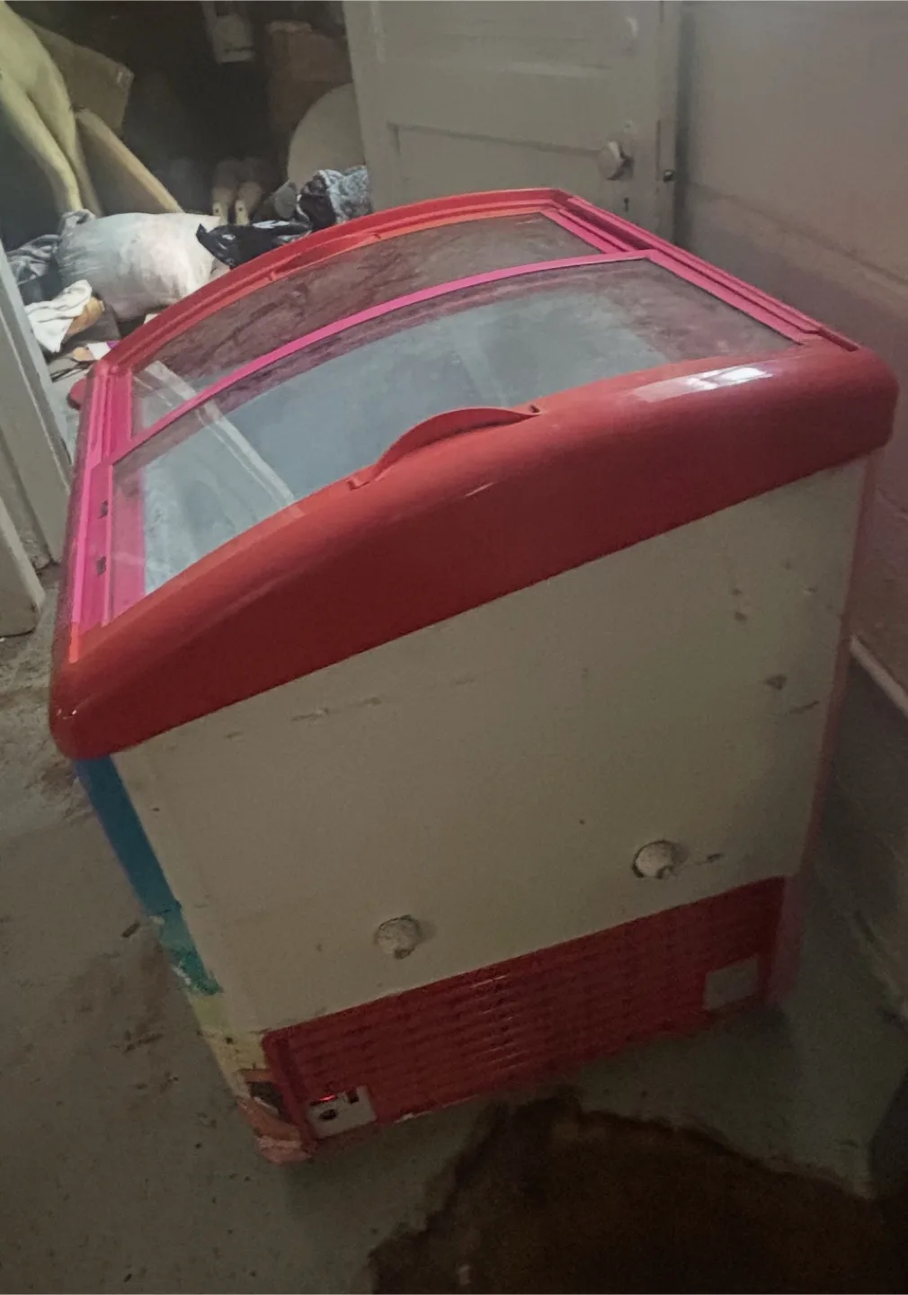 Used Ice Cream Display Freezer image indicator(4)