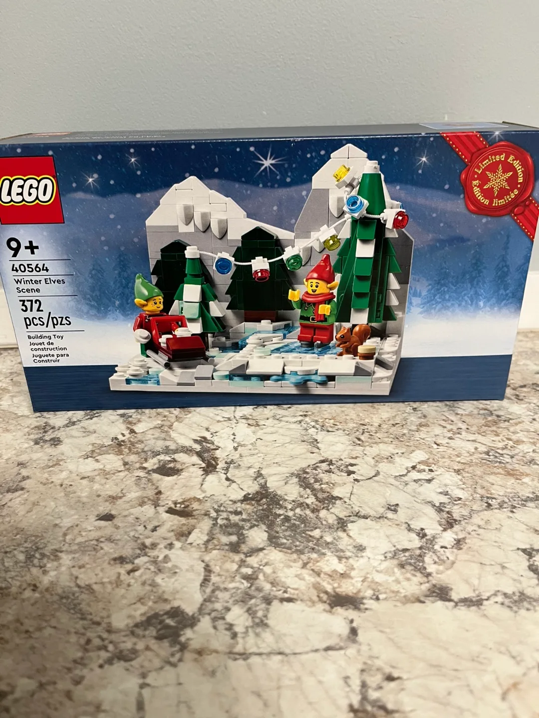 LEGO 40564 Winter Elves Scene thumbnail