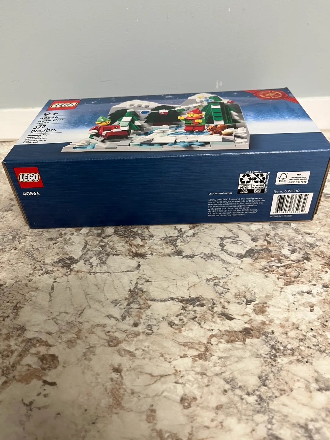 LEGO 40564 Winter Elves Scene image indicator(5)