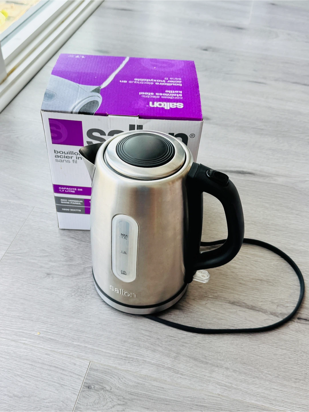 Salton 1.7L Cordless Electric Kettle