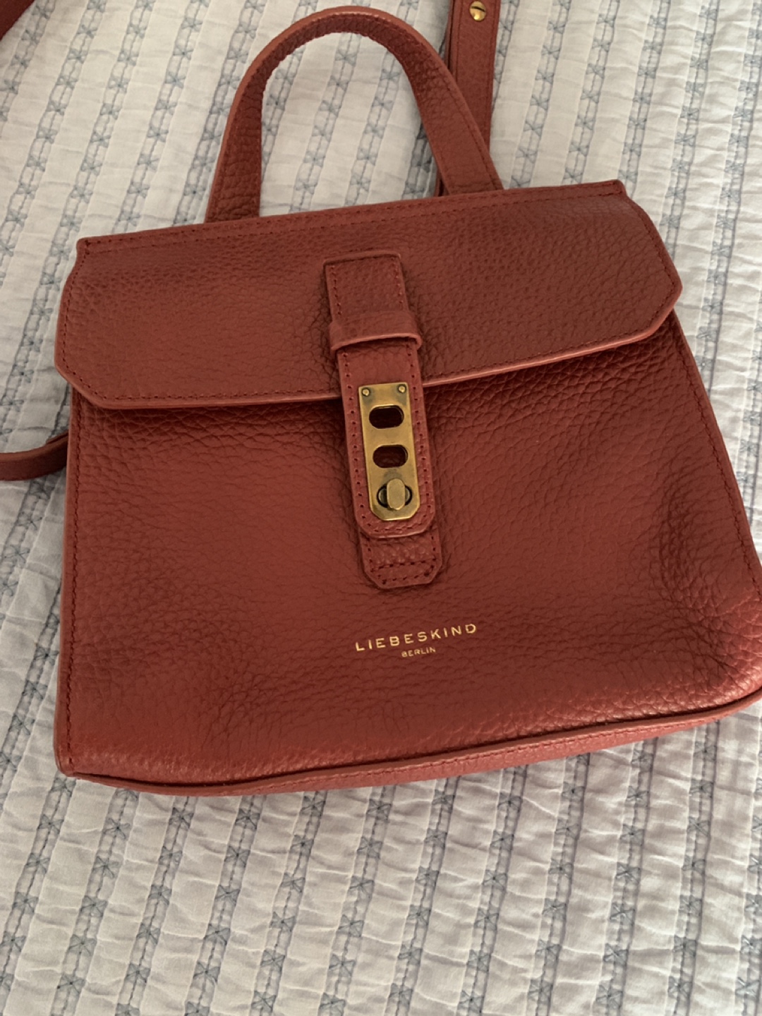 Liebeskind Berlin Leather Crossbody Bag Purse Gold Hardware. - photo 2