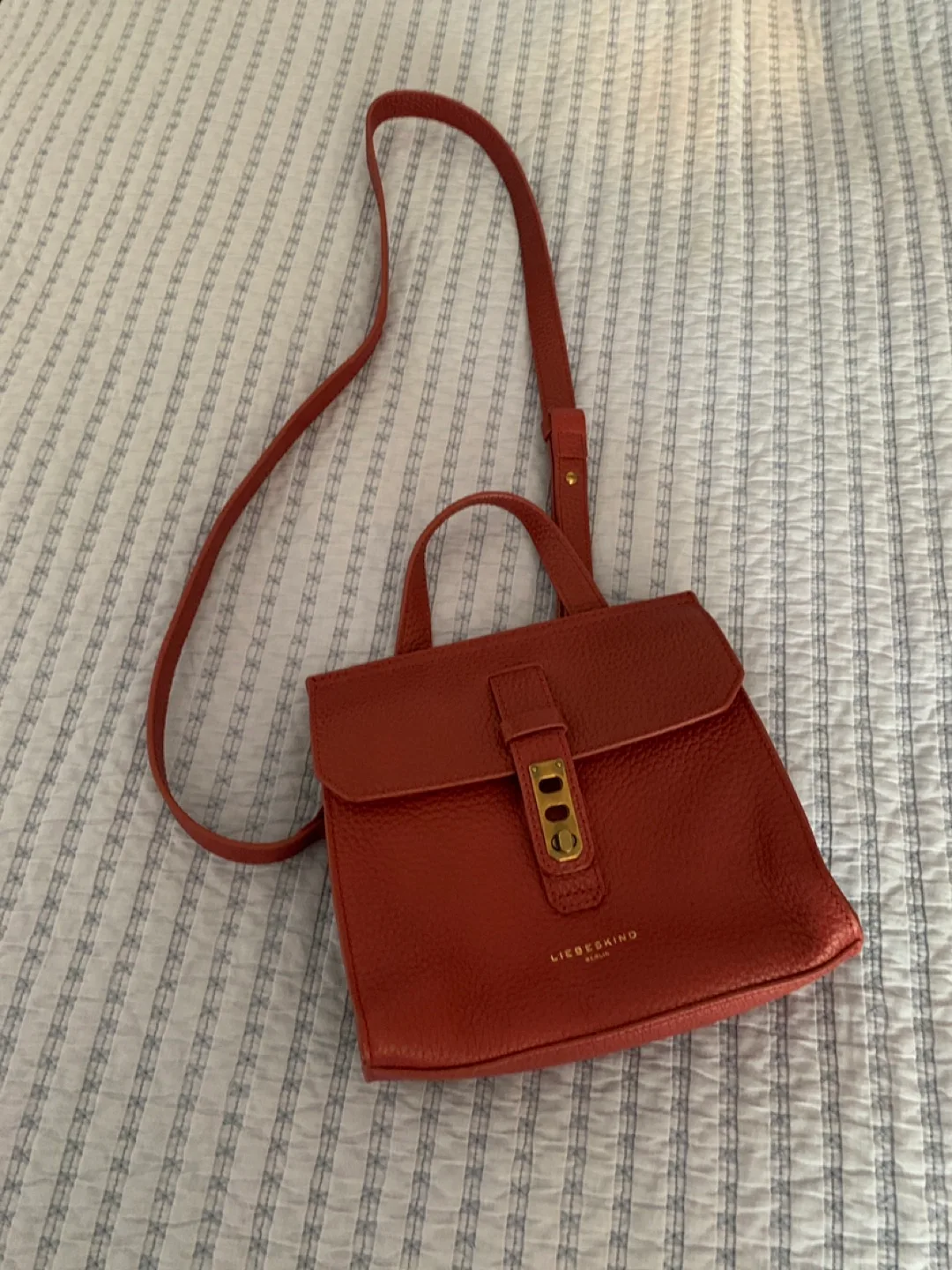 Liebeskind Berlin Leather Crossbody Bag Purse Gold Hardware.