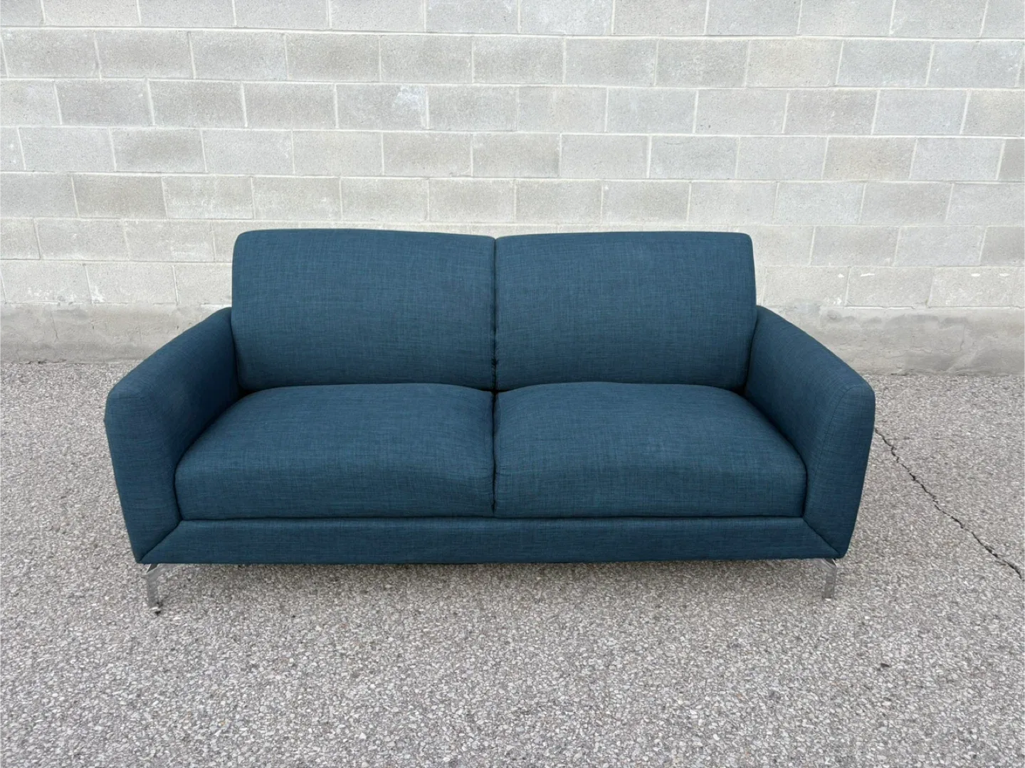 FREE DELIVERY✅• BLUE LARGE LOVE SEAT / 3 SEATER COUCH / SOFA