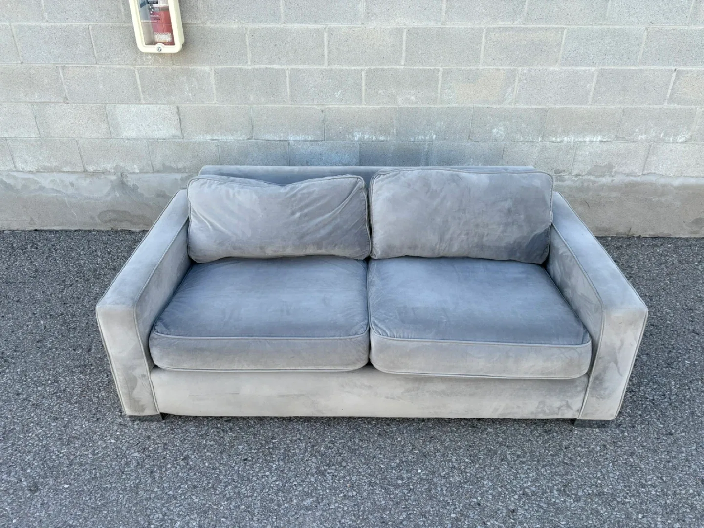 FREE DELIVERY ✅• SUEDE GREY 2 SEATER LOVE SEAT / COUCH / SOFA