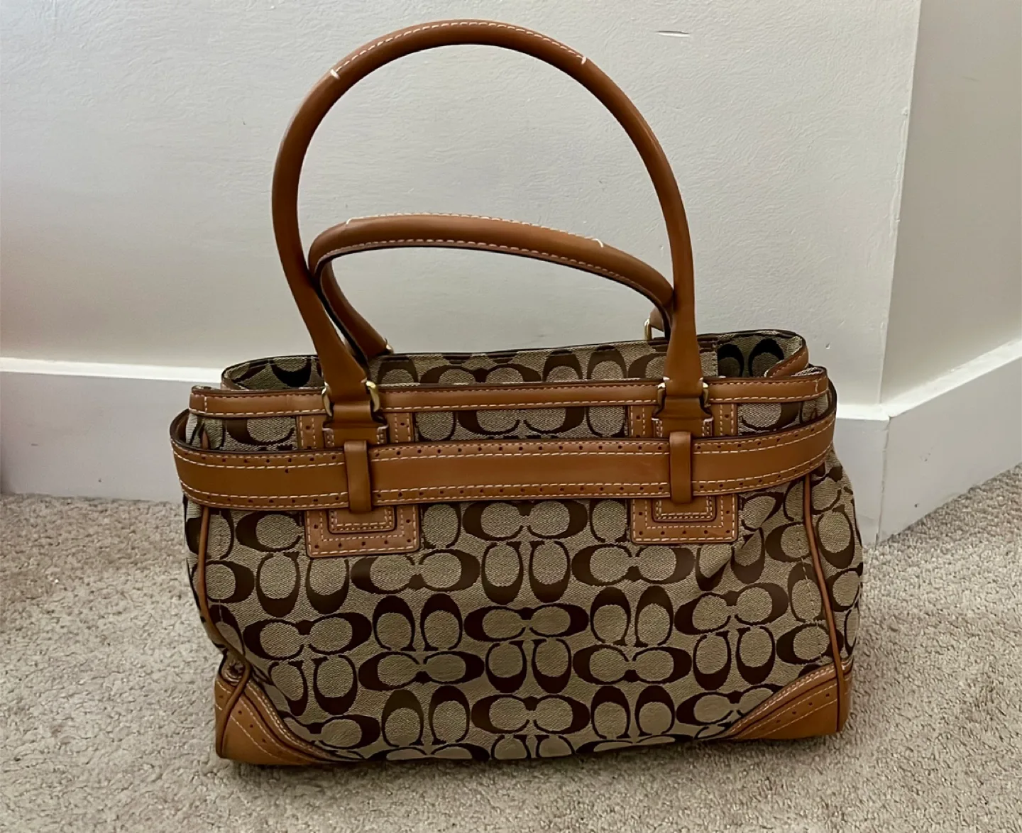 Coach Signature Brown Leather Handbag image indicator(2)