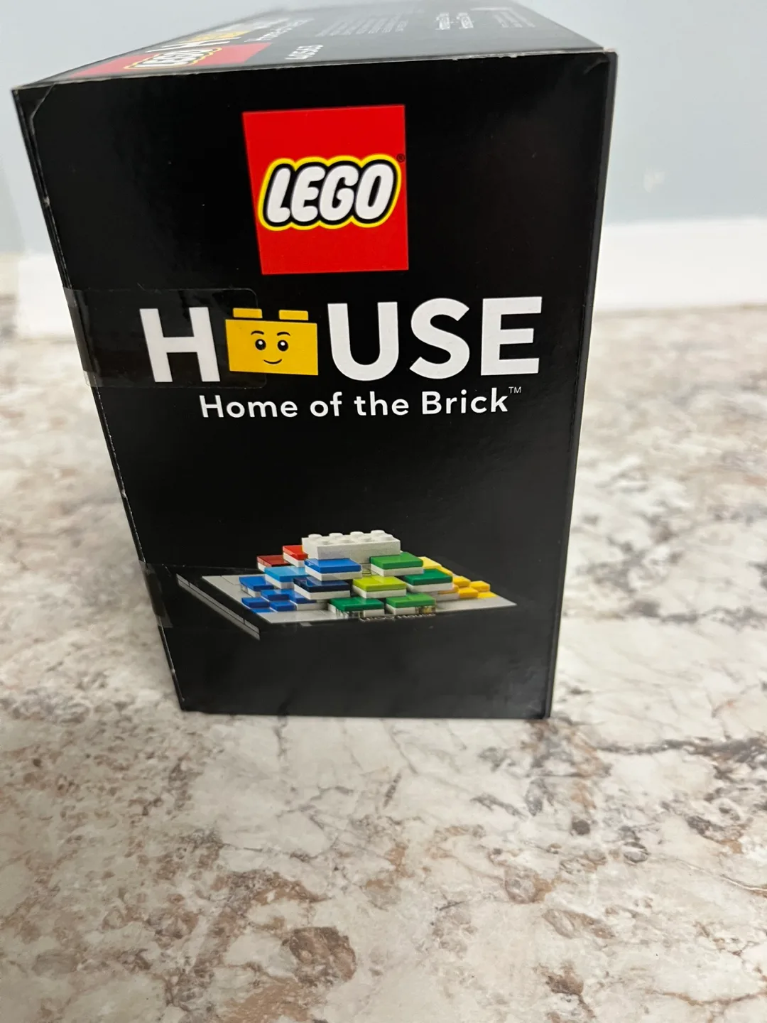 LEGO 40563 Tribute To LEGO House image indicator(4)