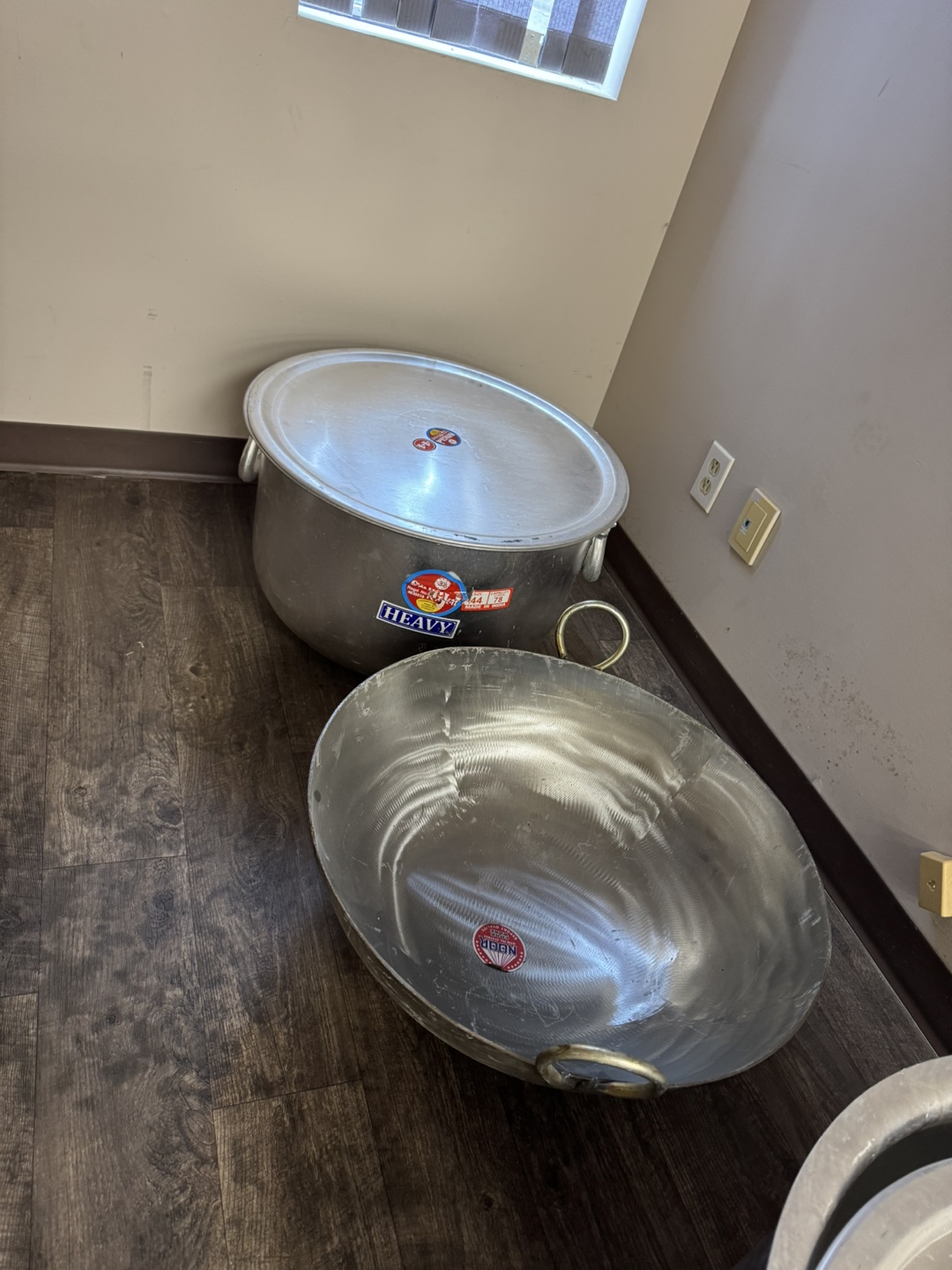 Heavy Duty Cooking Pots