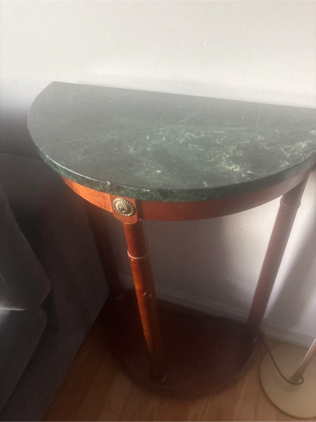 🥕Half Moon Marble Top Accent Table image indicator(2)