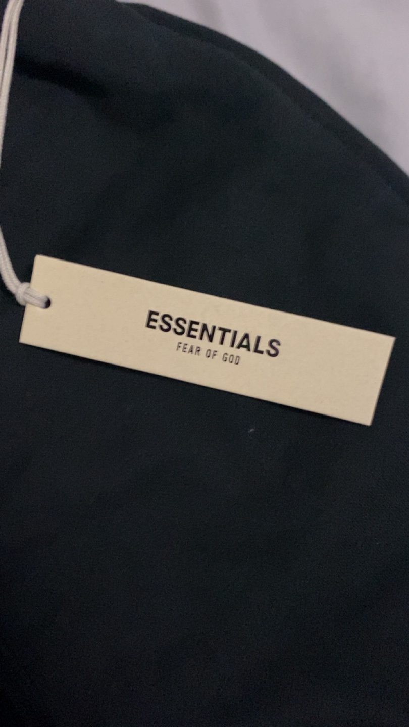 Essentials Fear of God Shorts - Size M - photo 5