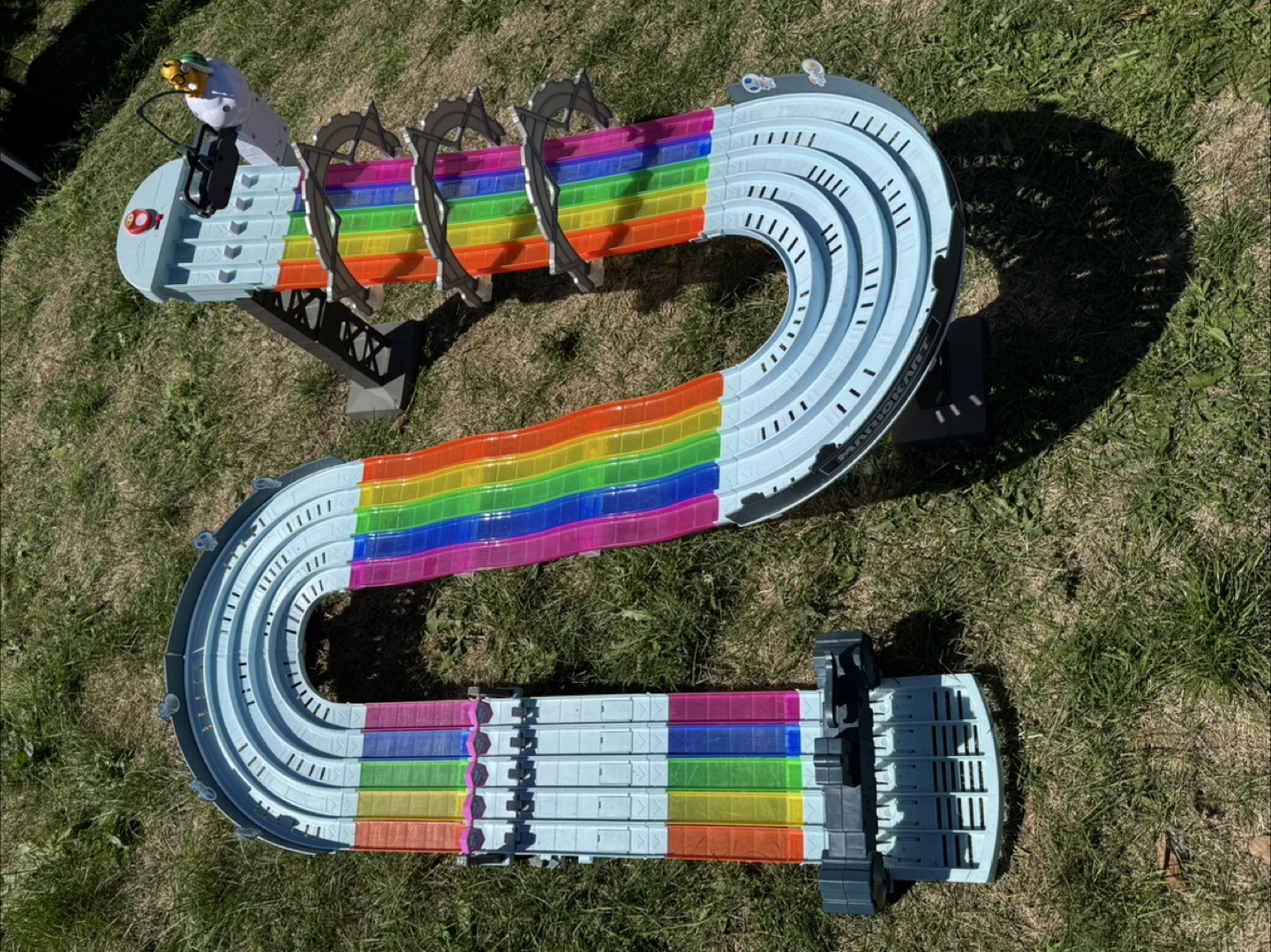 Mario Kart Rainbow Road Raceway Track Set - photo 2