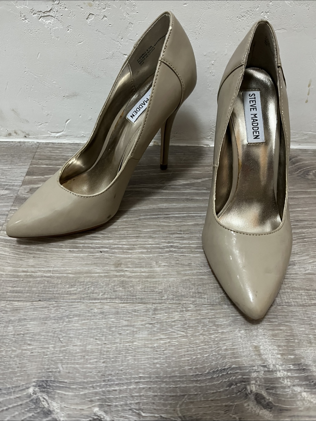 Steve Madden Beige Heels