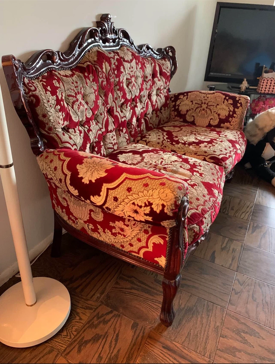 Vintage Style Red Floral Sofa - photo 5
