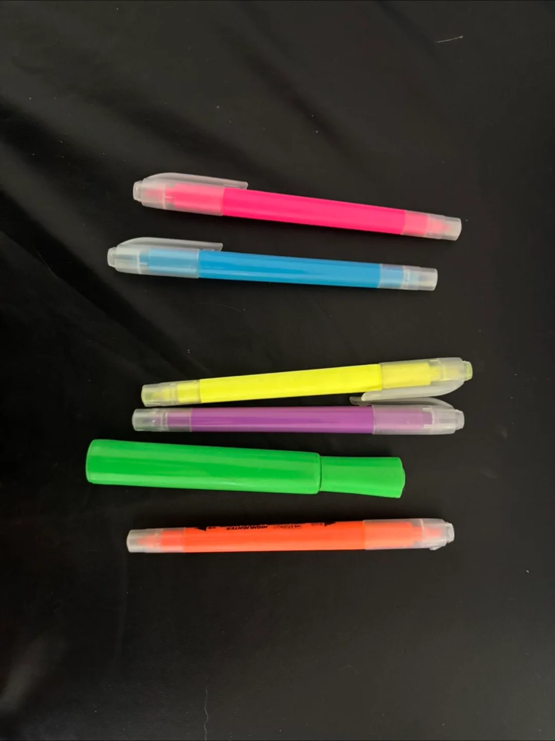 Mixed Lot of Pens, Pencils & Markers image indicator(3)