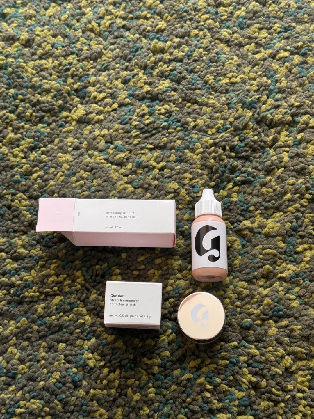 Glossier Perfecting Skin Tint & Stretch Concealer - Shade G10