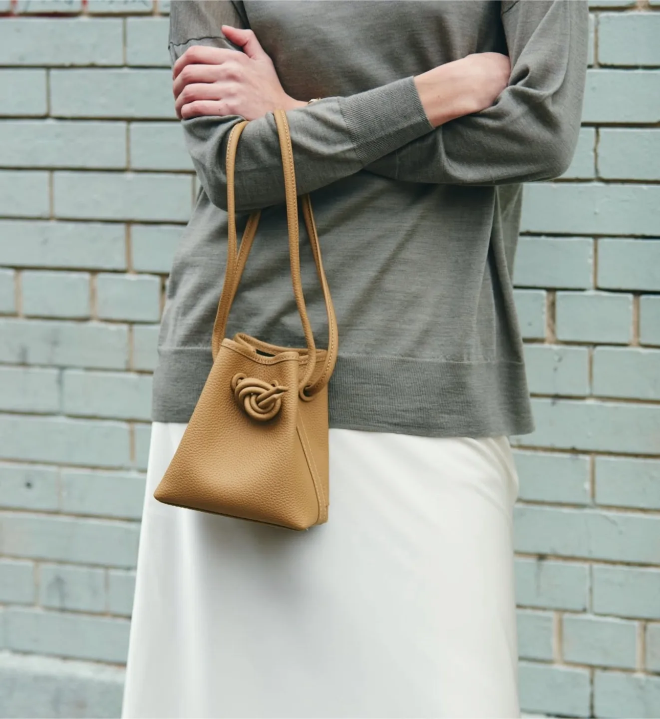 Vasic Bond Mini Mini Bag - Tumeric image indicator(3)