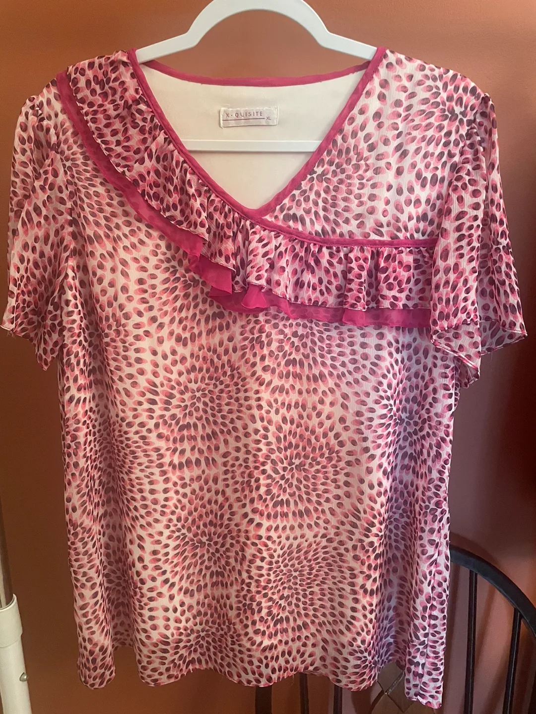 X-Quisite Pink Patterned Blouse - Size XL thumbnail