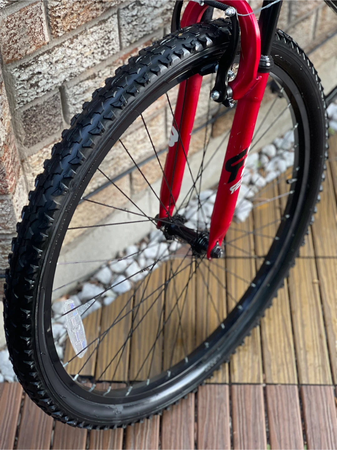 26inch Mitrani Mountain Bike almost brand new - photo 3