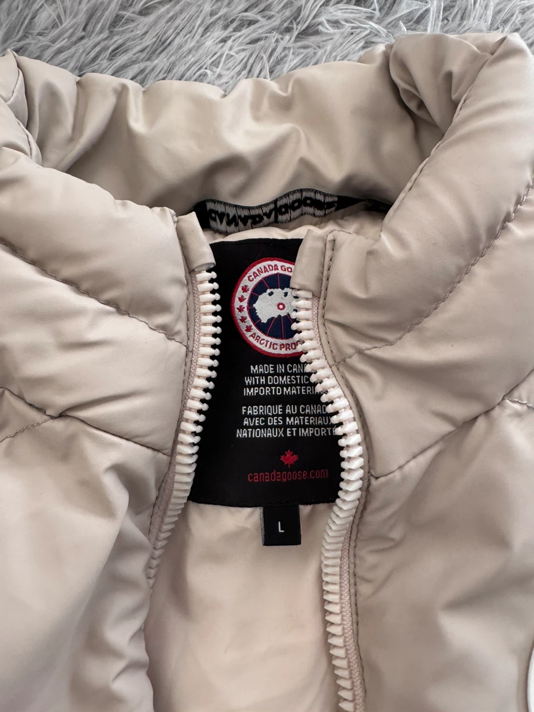 Canada Goose Arctic Program Vest - Size L - photo 2