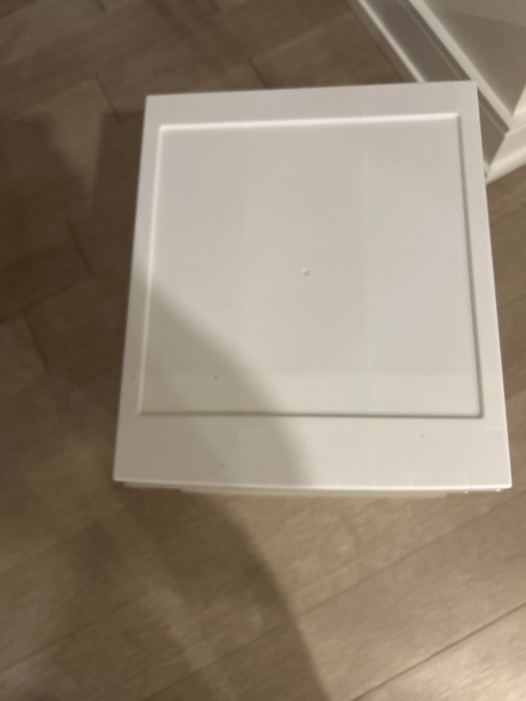 FREE White 4-Drawer Plastic Storage Unit🥕 - photo 2