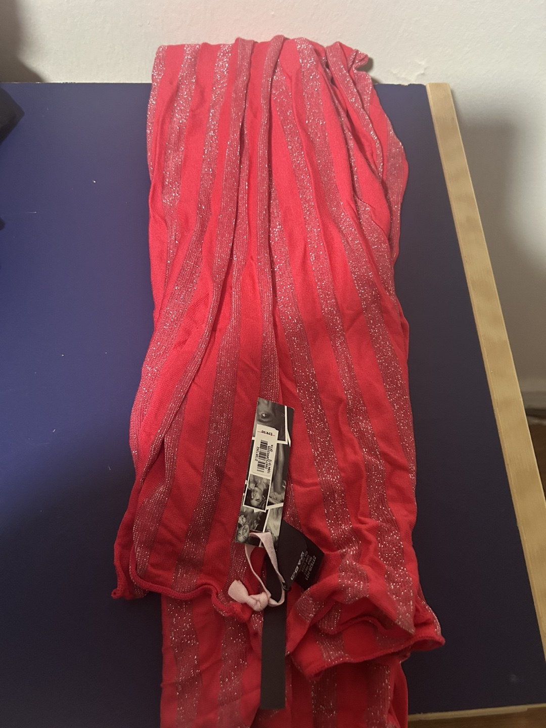Victoria's Secret pink Scarf - photo 3