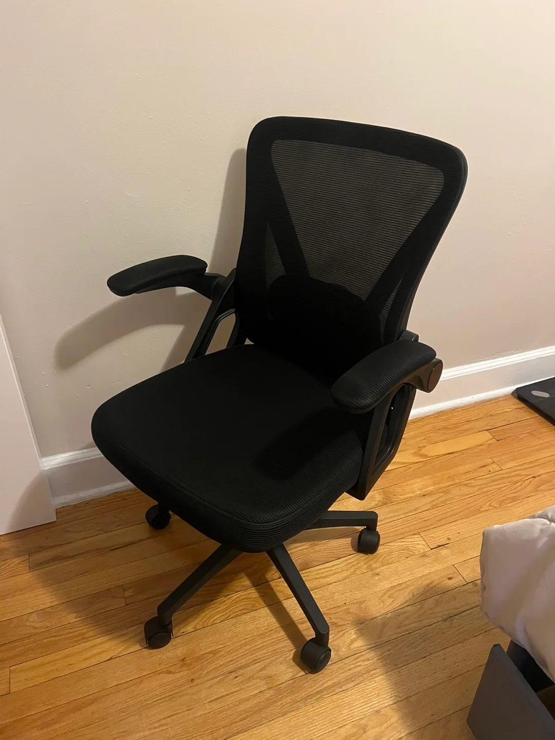 Black Office Chair thumbnail