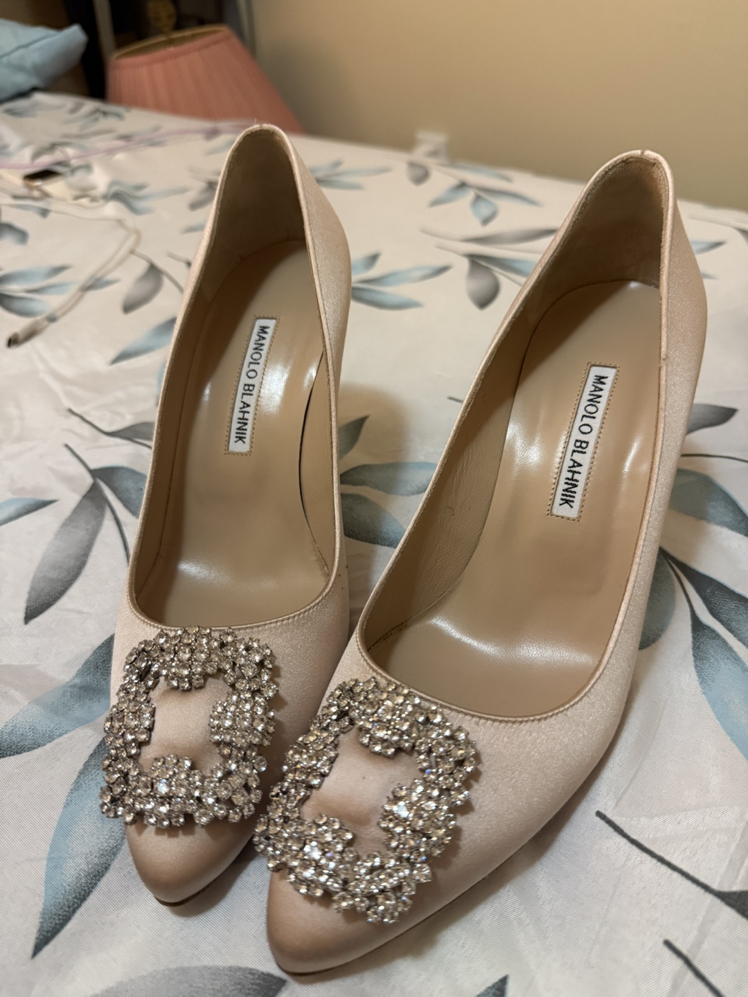Manolo Blahnik Hangisi Pumps