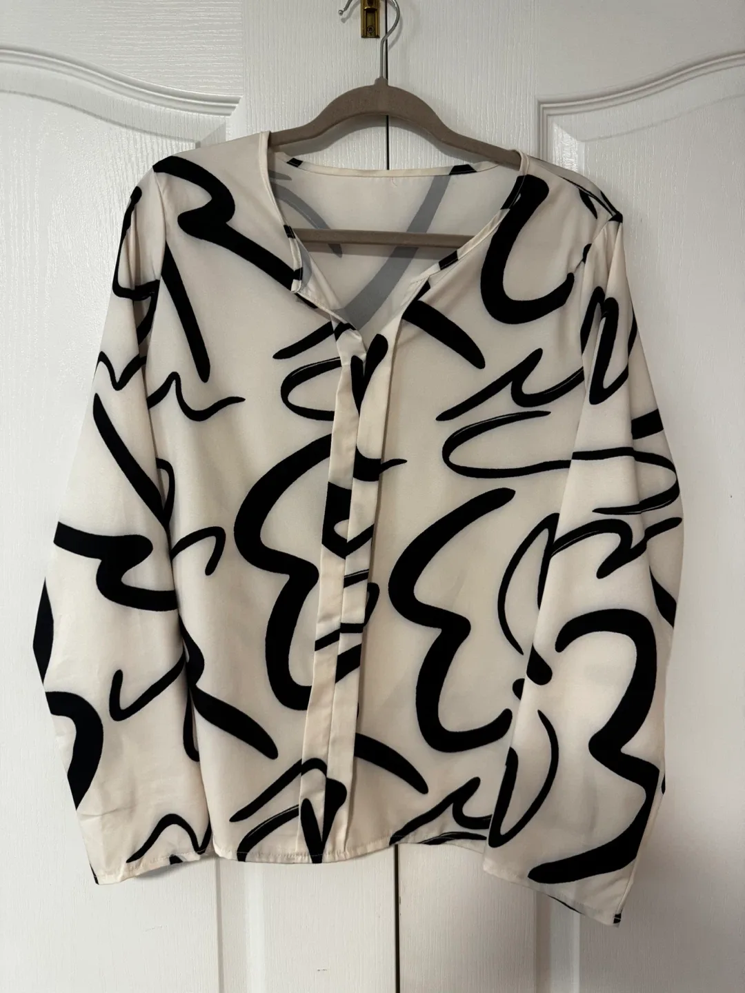 Patterned Blouse - Cream & Black, Large thumbnail