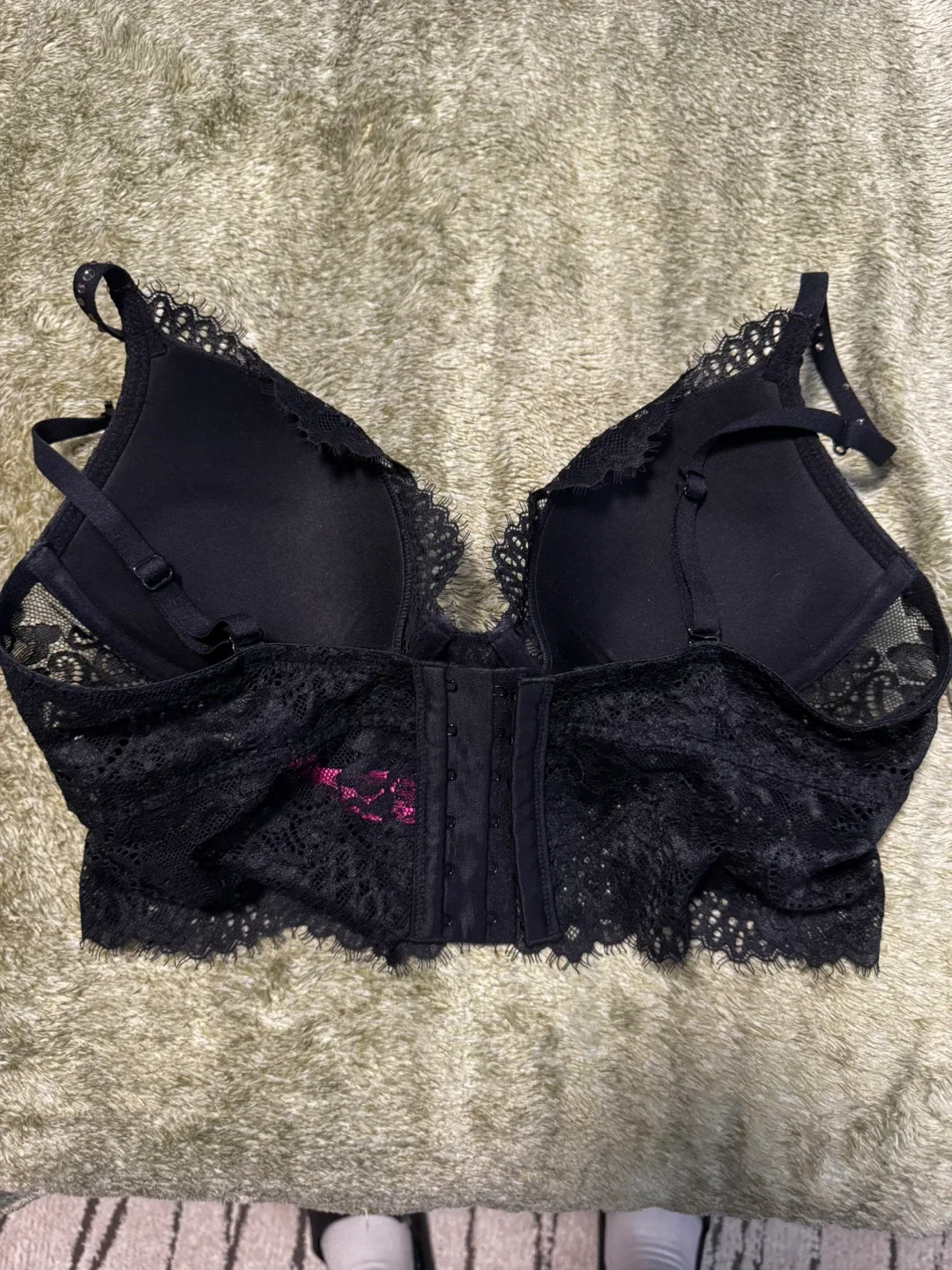 La Senza Beyond Sexy Ultimate Plunge - Size 36B image indicator(3)